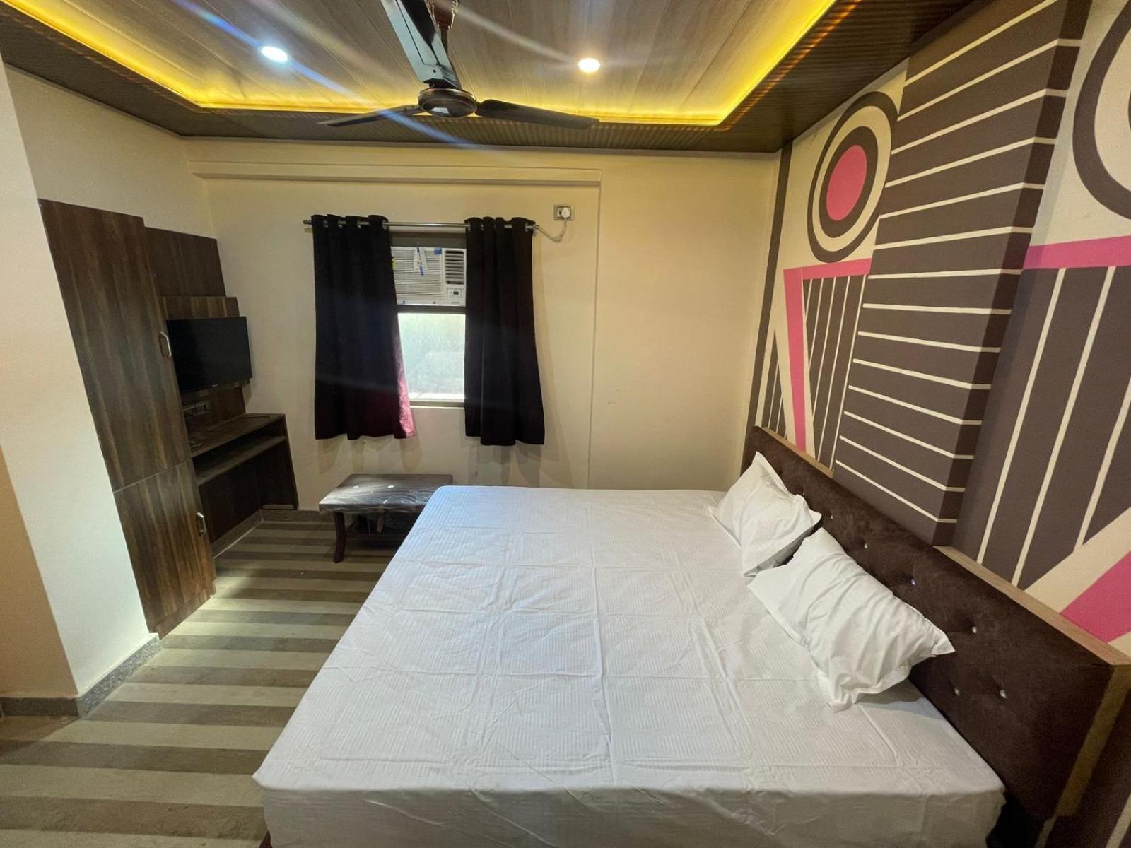 Kailash Inn Guest House Варанасі Екстер'єр фото